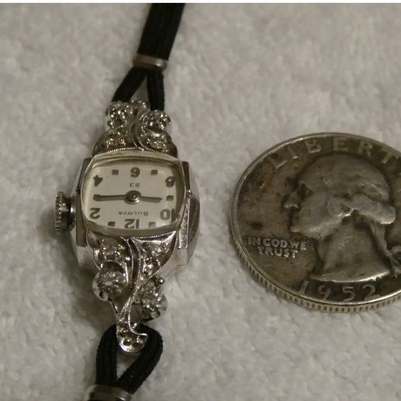 Art Deco Bulova 14k White Gold and Diamond Ladies WristWatch RUNNING - Picture 9 of 12